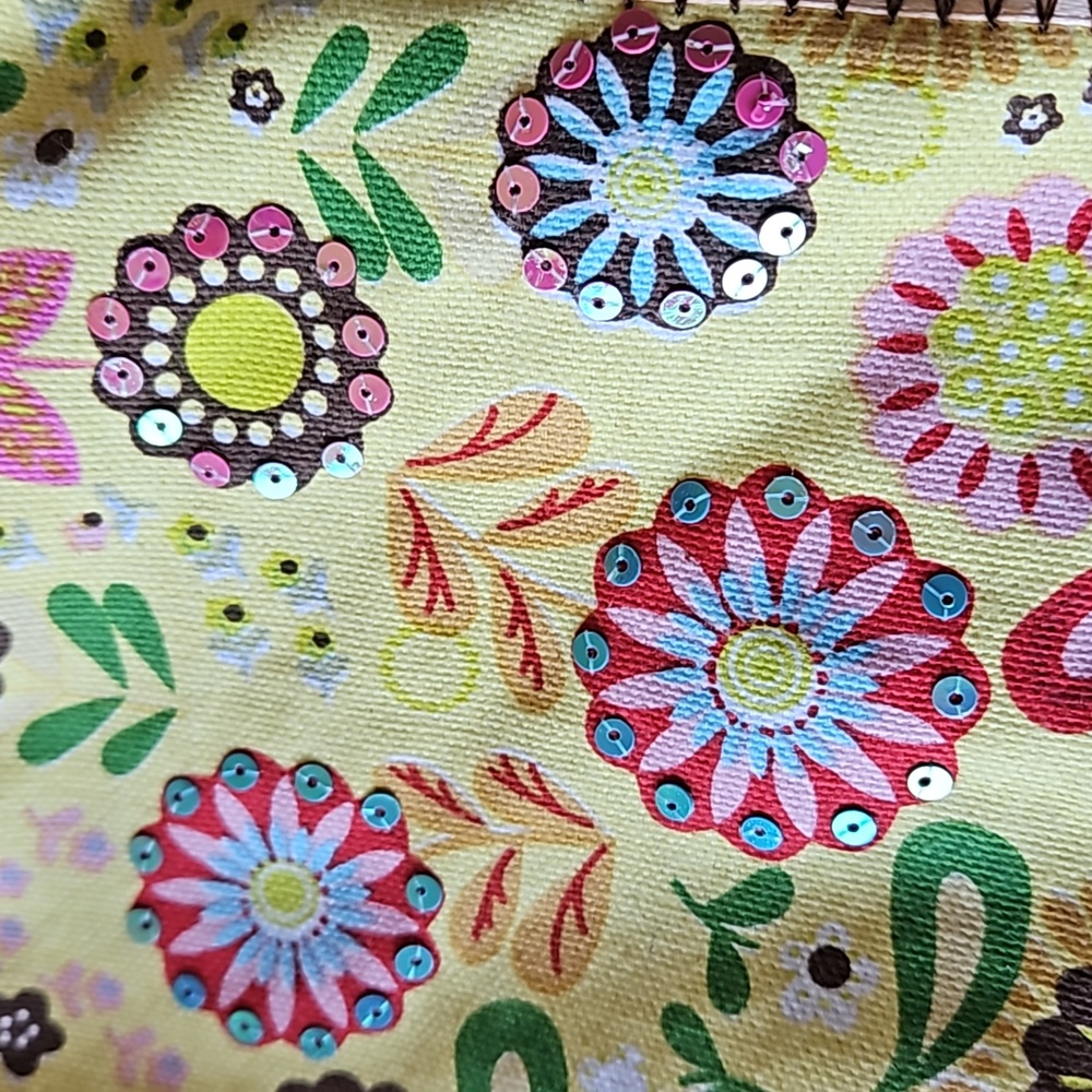 Sun & Sand Chester Hand Bag with Wooden Flower Hang Tag NWT - Picture 4 of 10
